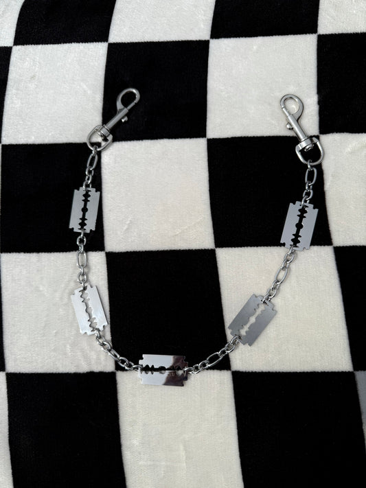 Razor Jean Chain